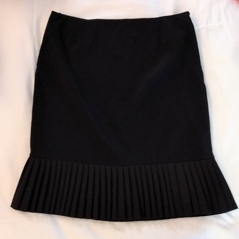 🏆HOST PICK🏆 Alfani Black Pencil skirt with pleated hem,  Size 14P